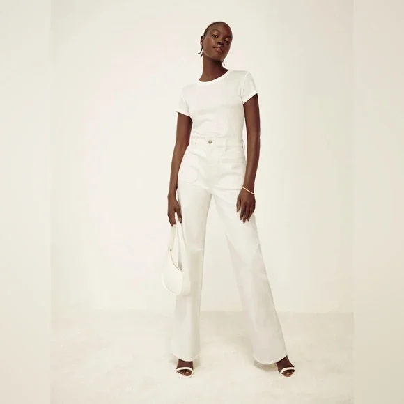 Reformation Alyssa High Rise Wide Leg Long Jeans in Vintage White - Picture 6 of 10